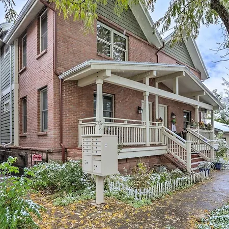 Cozy Central Glenwood Springs Condo With 2 Decks!